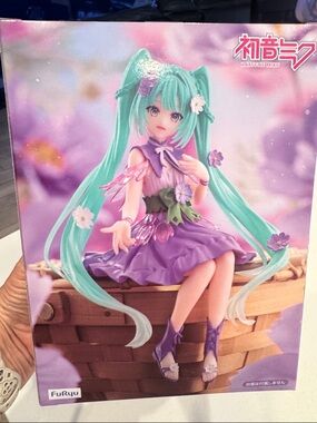 Hatsune Miku Spring Blossom Flower Fairy Figure -  Anime’ - Purple & Teal